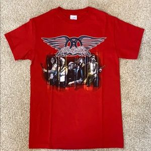 Aerosmith Rockin' The Joint 2005/2006 Tour Red Short Sleeve Tee Shirt, Small